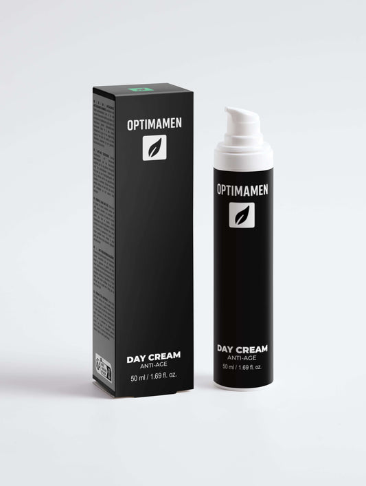 Anti age dagcrème voor mannen in zwarte verpakking, op een witte achtergrond