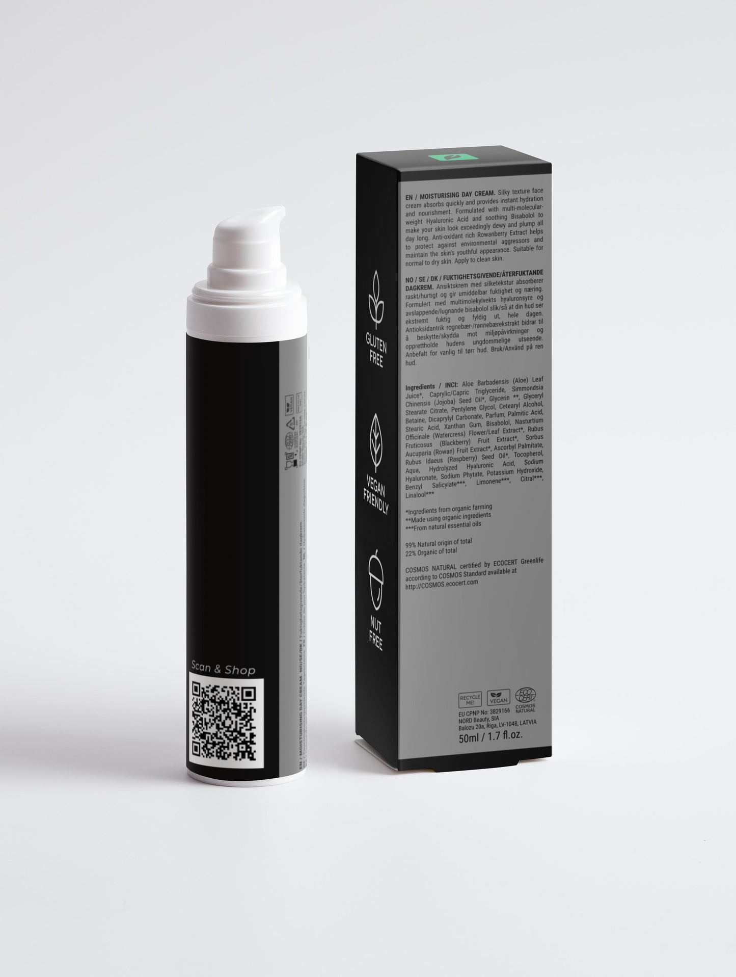 Dagcrème voor mannen in zwarte verpakking met productinformatie, op witte achtergrond